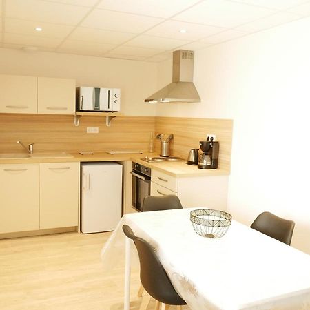 Appartement Avec Chambre - Entree Spa Incluse Bourbon-Lancy Dış mekan fotoğraf